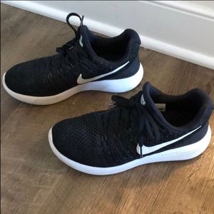 Nike LunarEpic low flyknit 2 running shoes